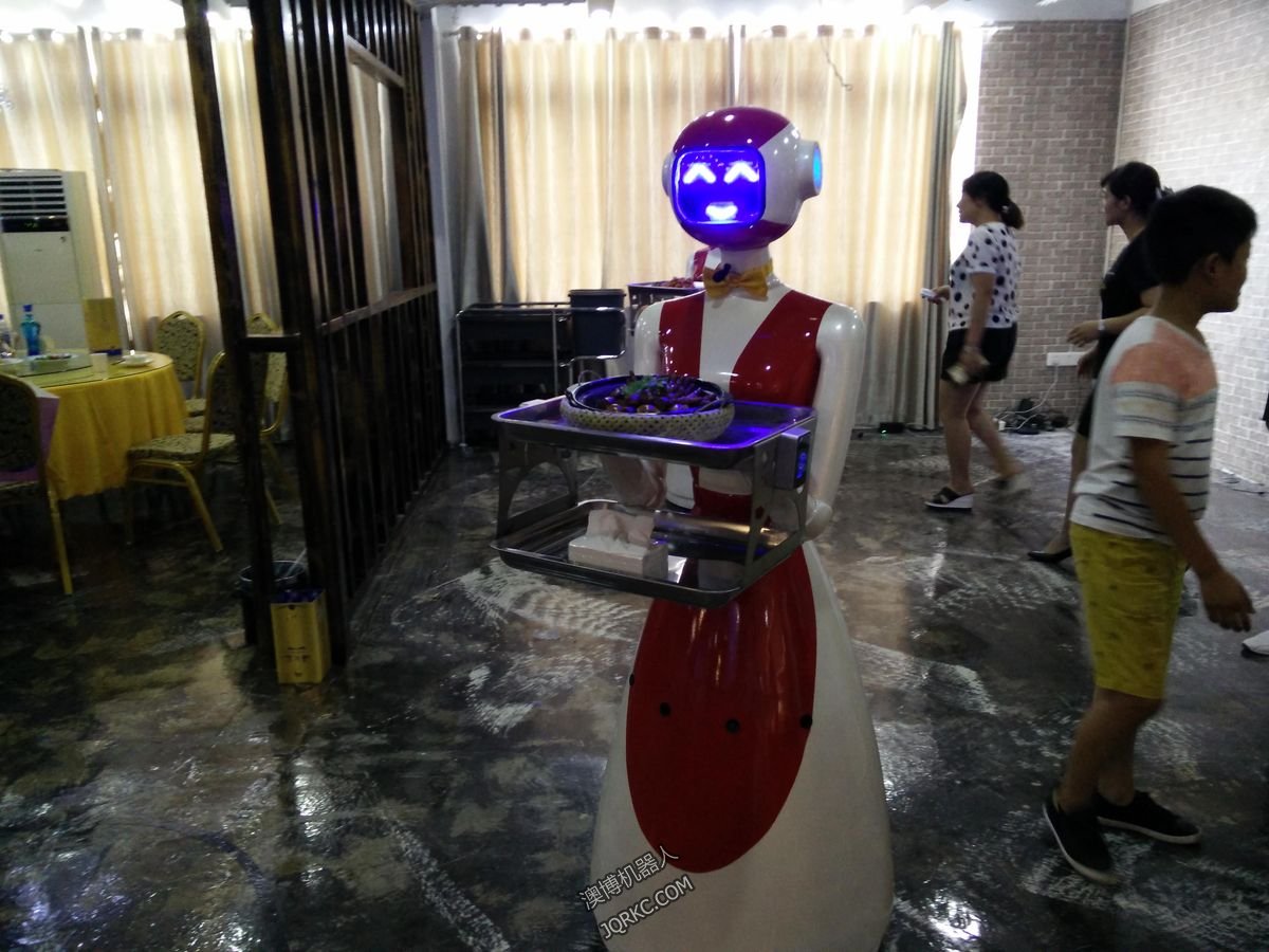 服務(wù)機器人能解決餐飲行業(yè)用工荒問題嗎？